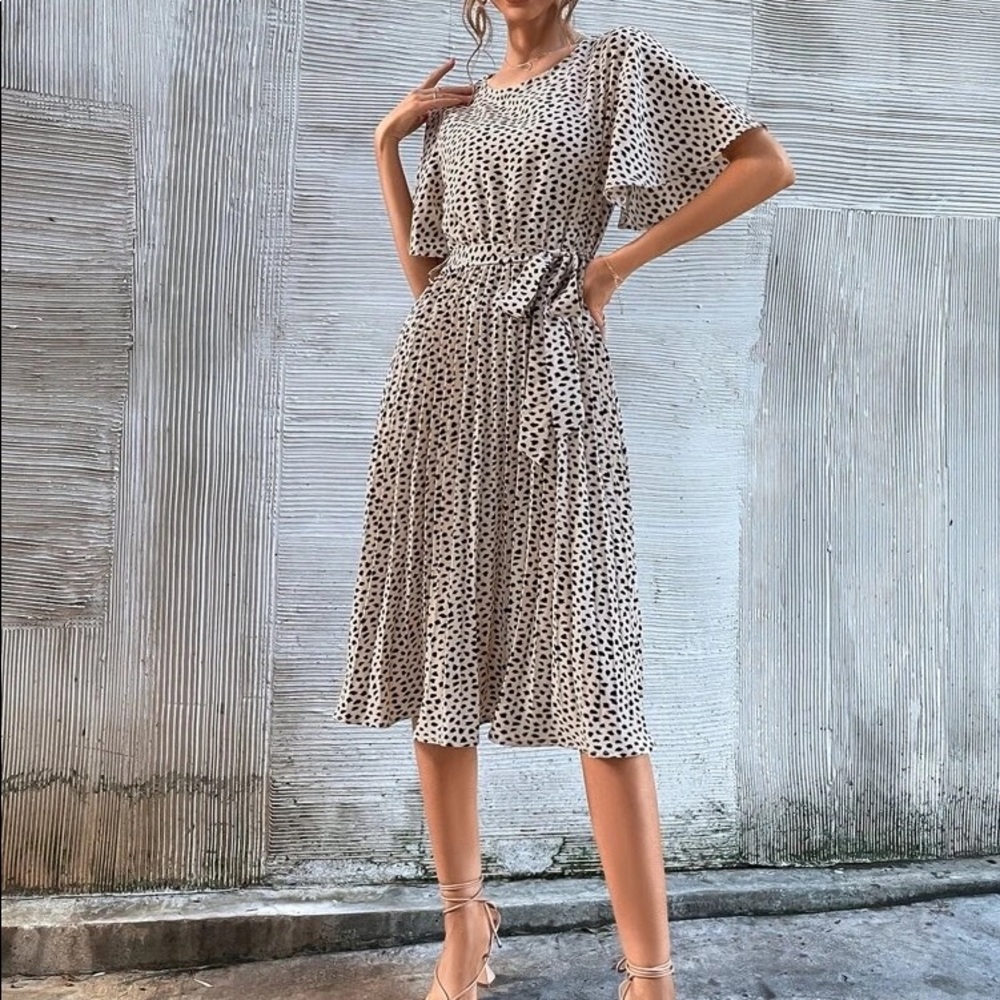 Beige Dot Print Butterfly Sleeve Belted  A line - Dress - Picture 3 of 10